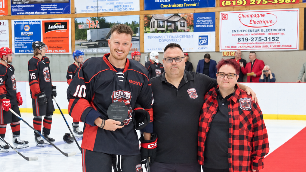 Joakim Arsenault, Karine Paul et Gianfelice Bomben ont lancé la saison des Rapides. 
(Photo Francis Millaire)