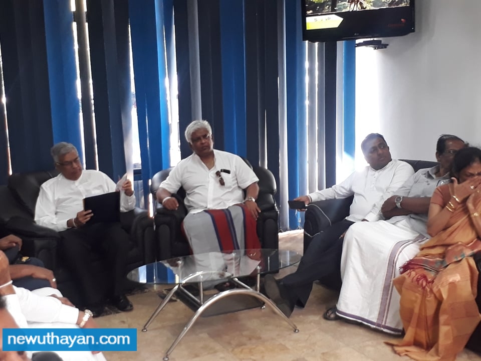 52446290_621029735022045_277058919683692