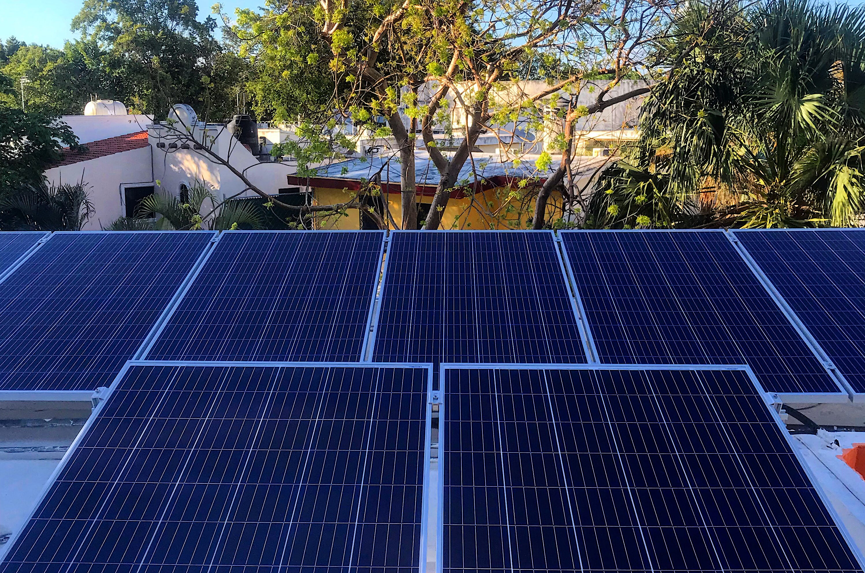 Instalación de Paneles Solares
