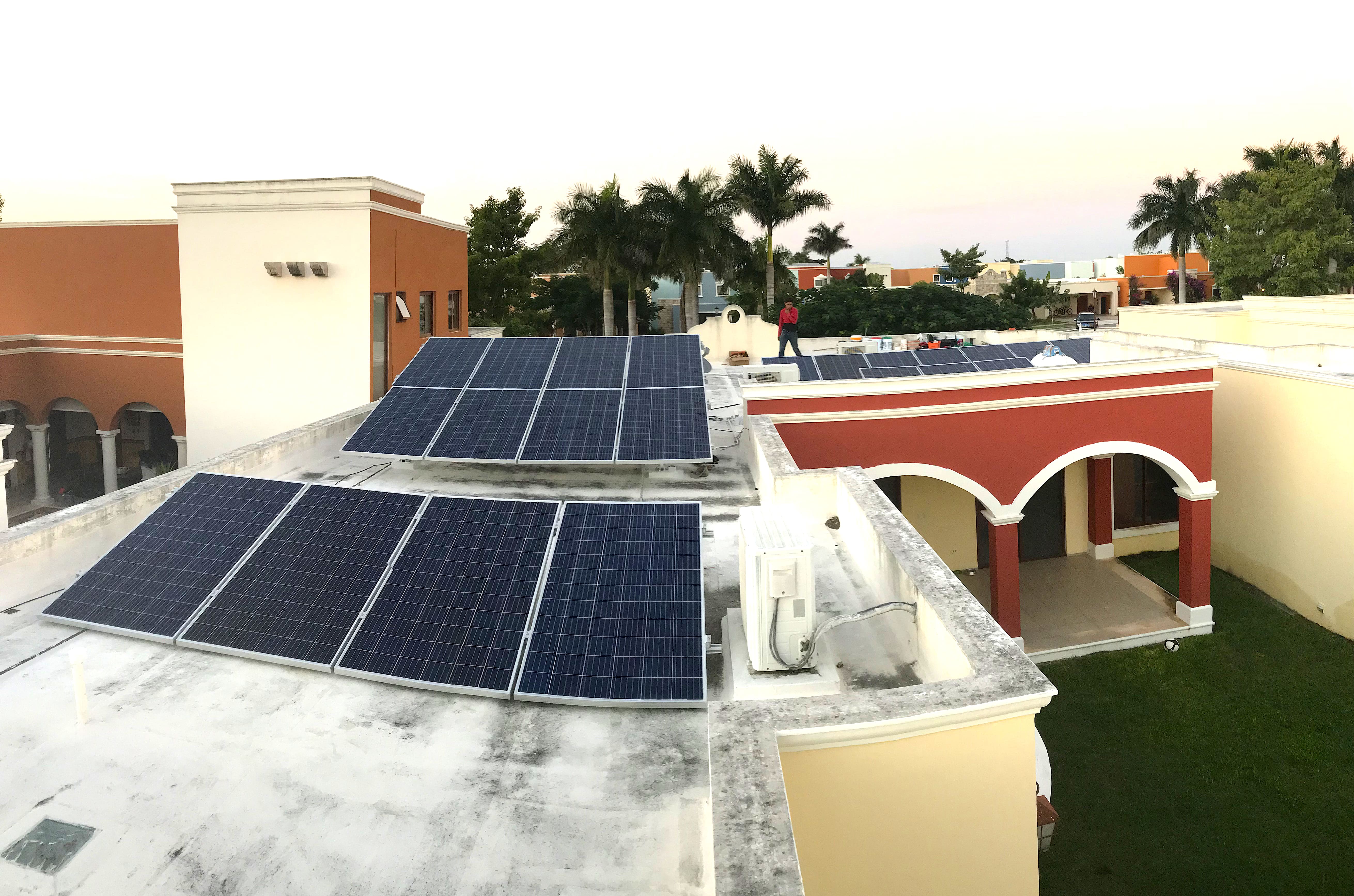 Instalación de Paneles Solares