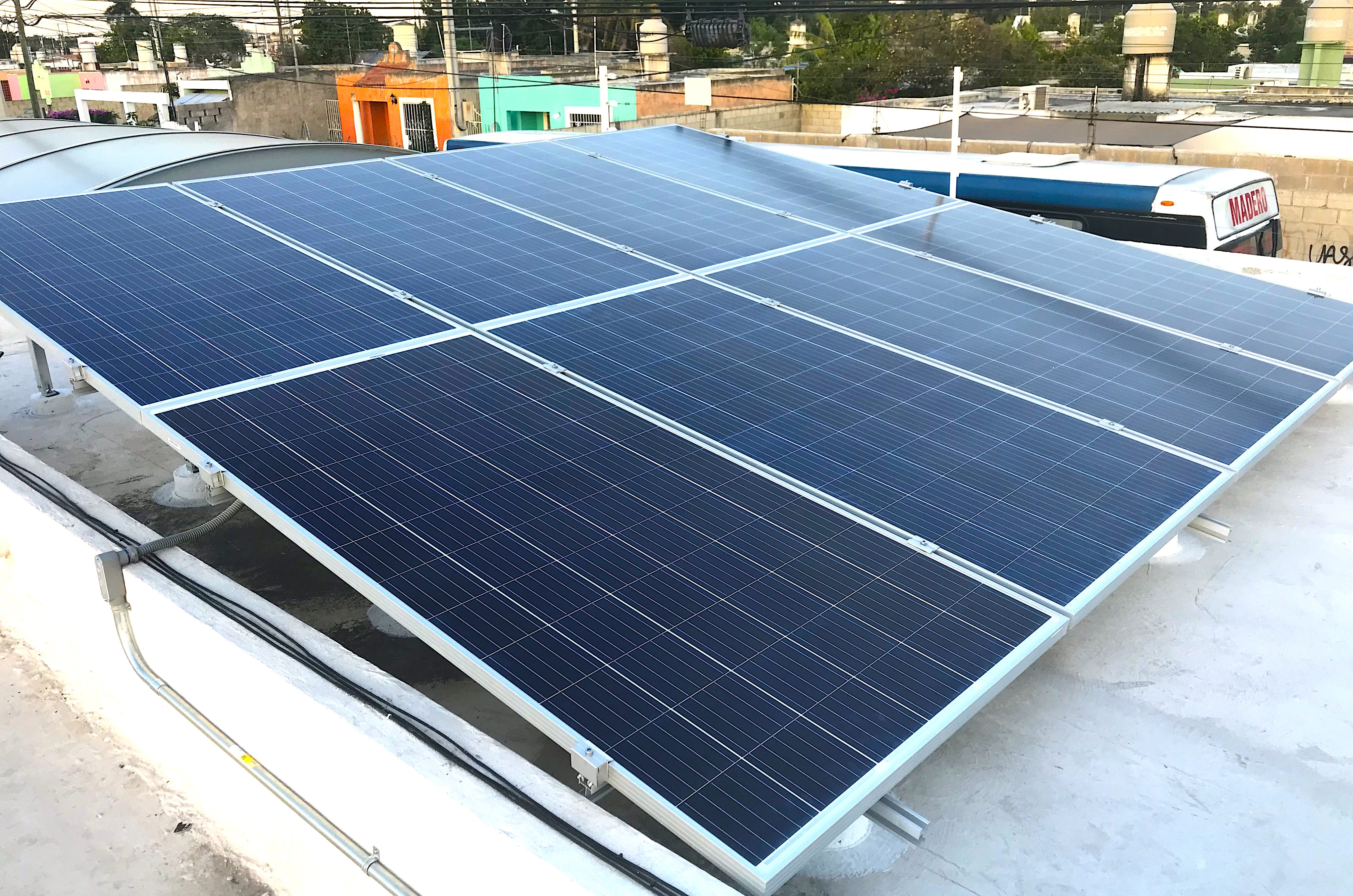 Instalación de Paneles Solares