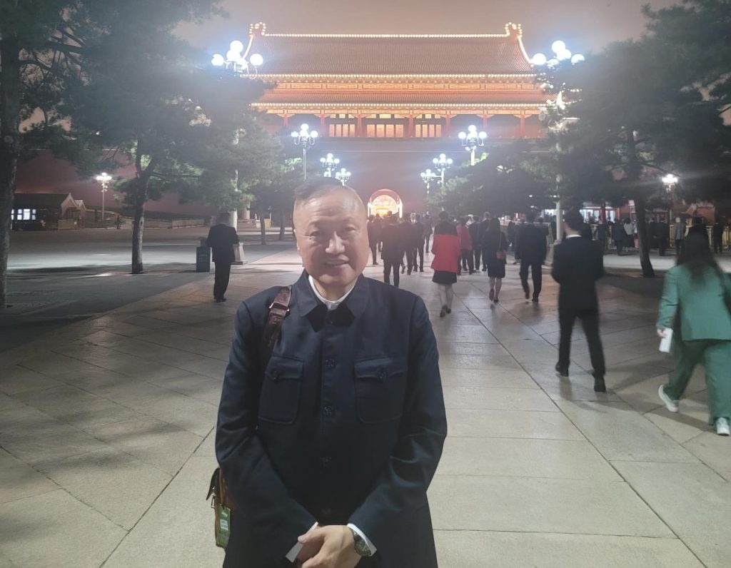加中海外交流协会会长陆炳雄连续23年出席国庆招待会16