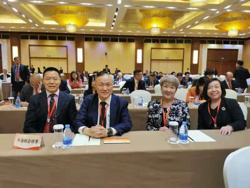 加中海外交流协会会长陆炳雄连续23年出席国庆招待会19