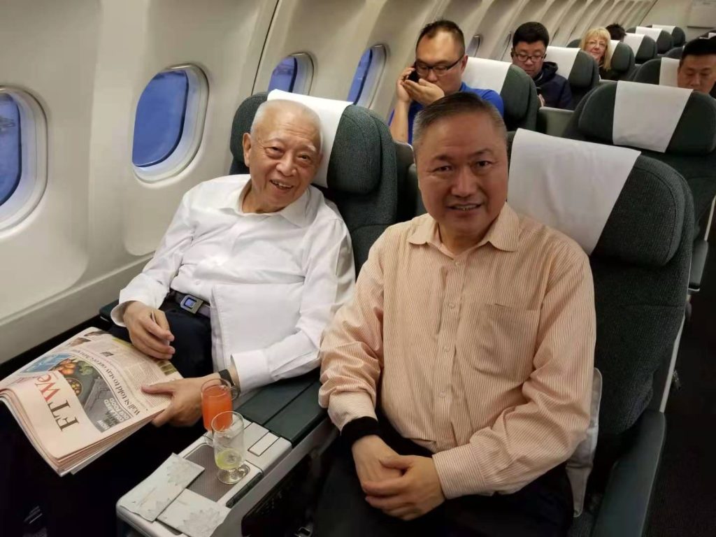 知名加雄移民总裁陆炳雄先生获颁【海外精英奖】18