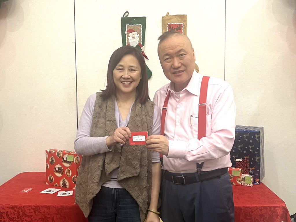 加雄移民集团举办庆圣诞迎新年35周年大联欢23