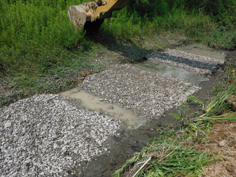 Graded filter construction
